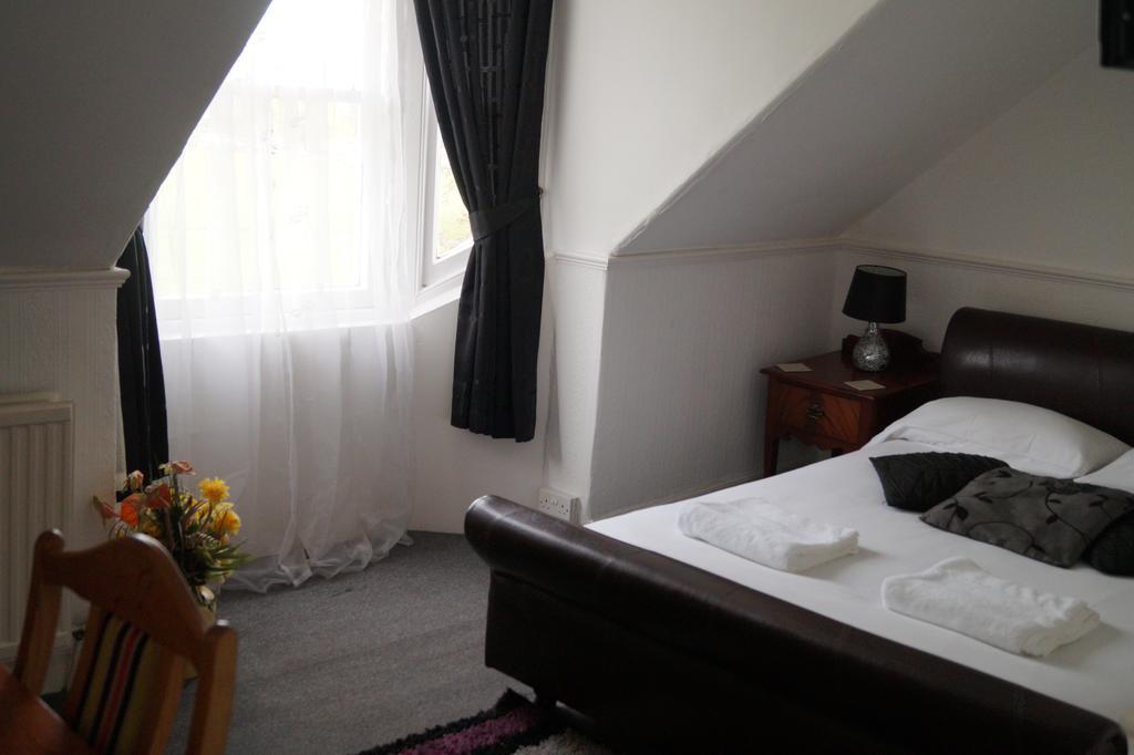 Thistle Guest house 2*